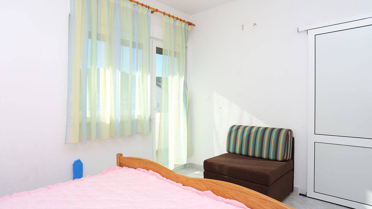 Ganze Ferienwohnung, Ferienwohnung für 5 Personen (37 m²) in Slatine in Slatine, Ciovo