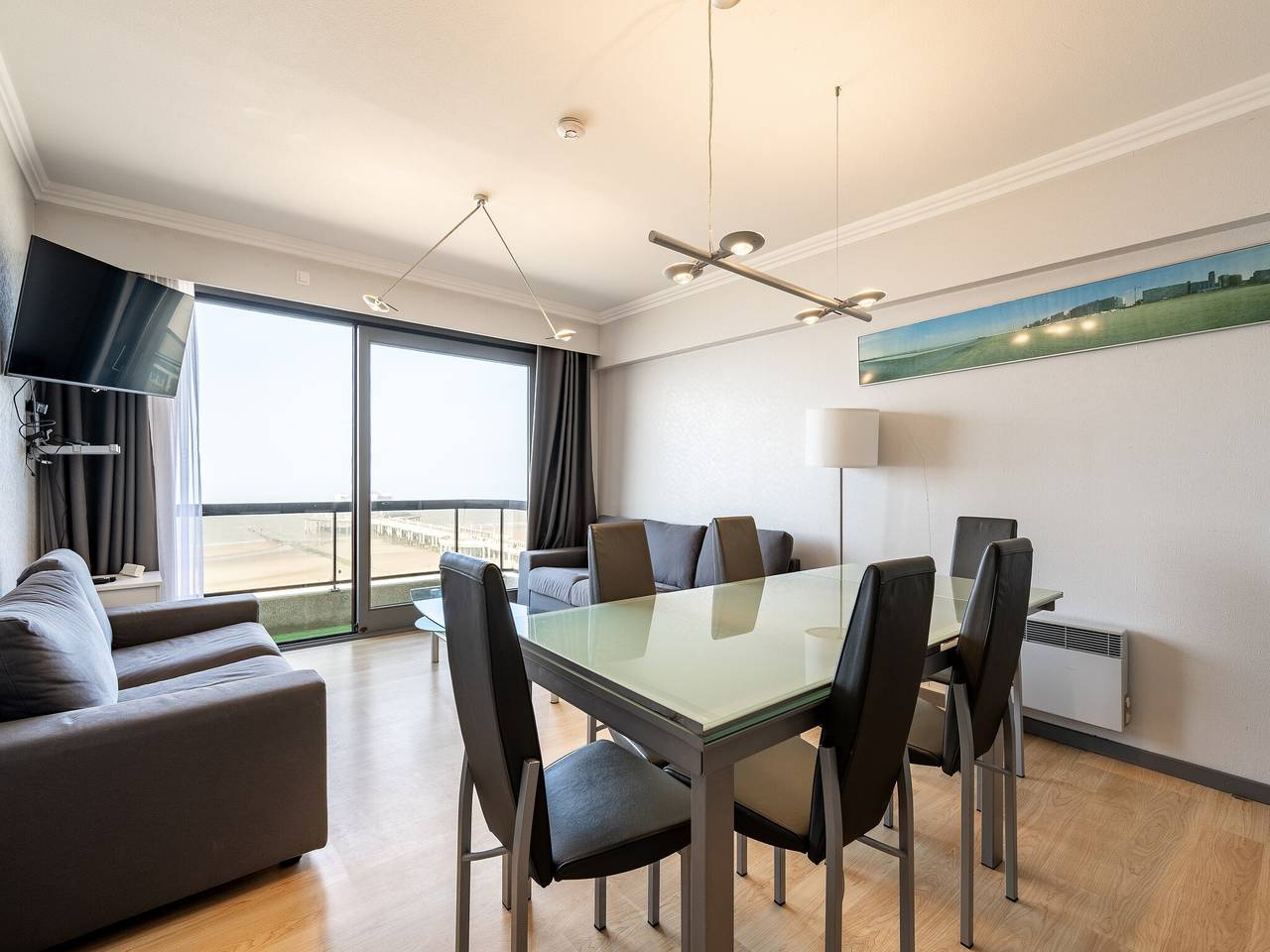 Geheel appartement, Appartement aan Zee in België met Uitzicht in Blankenberge, Belgische Kust