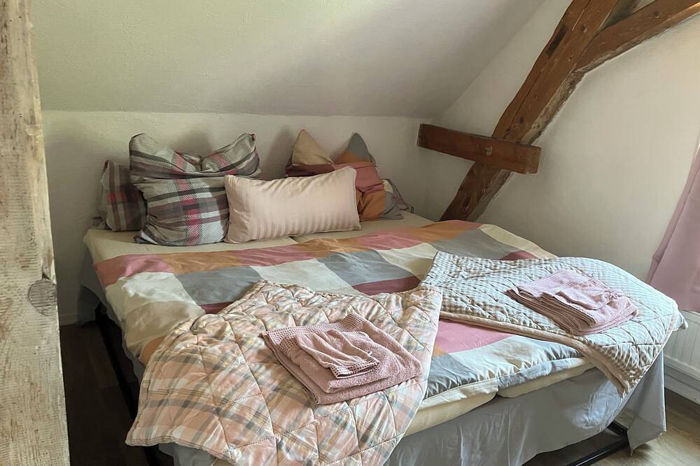 Ganze Wohnung, Gemütliche und  großzügige Mansarde in Kandern, Südschwarzwald