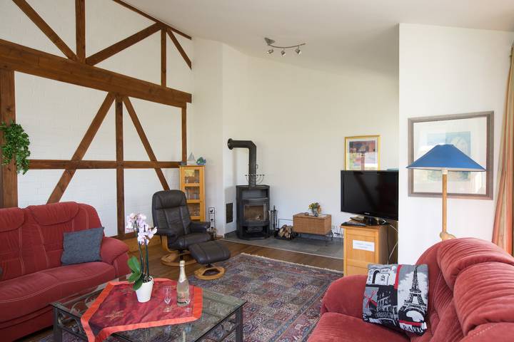 Ferienhaus für 5 Personen, mit Terrasse und Garten sowie Seeblick in Jabel - 4