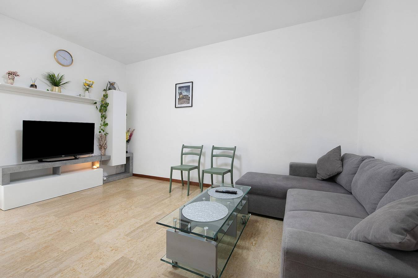 Ganze Wohnung, Ferienwohnung 'A Due Passi Dalle Terme E Dal Lago' mit Balkon und Wlan in Trescore Balneario, Prealpi Bergamasche Orientali