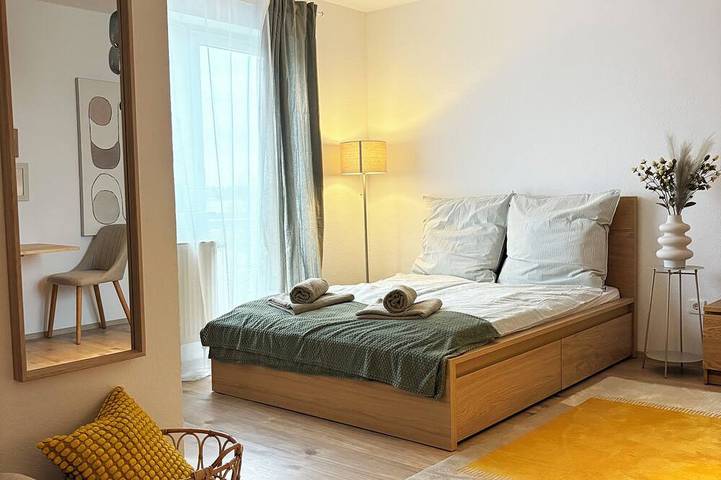 Ganze Wohnung, Top Designer Wohnung I Sehr Zentral I Perfekt für Arbeiten & Familie bis 4 Pers in Graben-Neudorf, Rheinebene