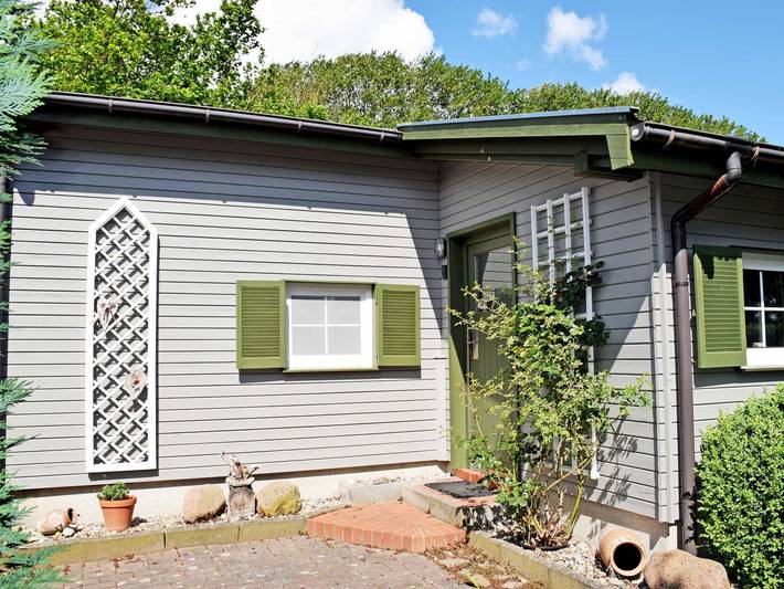 Ferienwohnung für 2 Personen, mit Terrasse und Garten in Putbus - 2