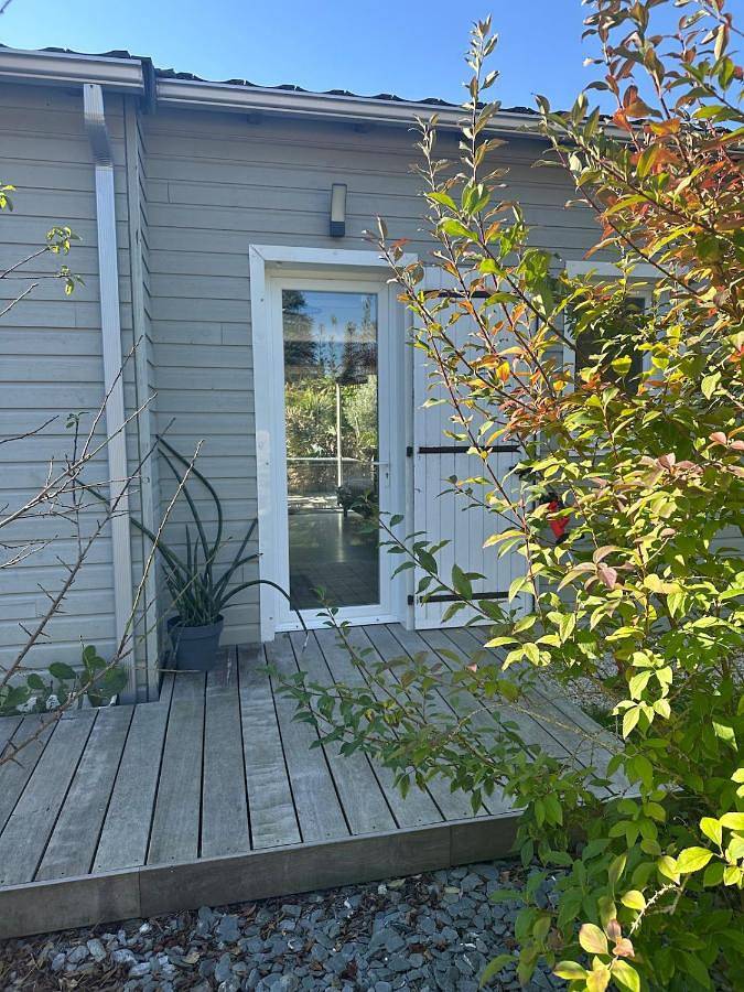 Gîte pour 3 personnes, avec Terrasse et Jardin ainsi que Piscine et Vue à Poitiers - 2