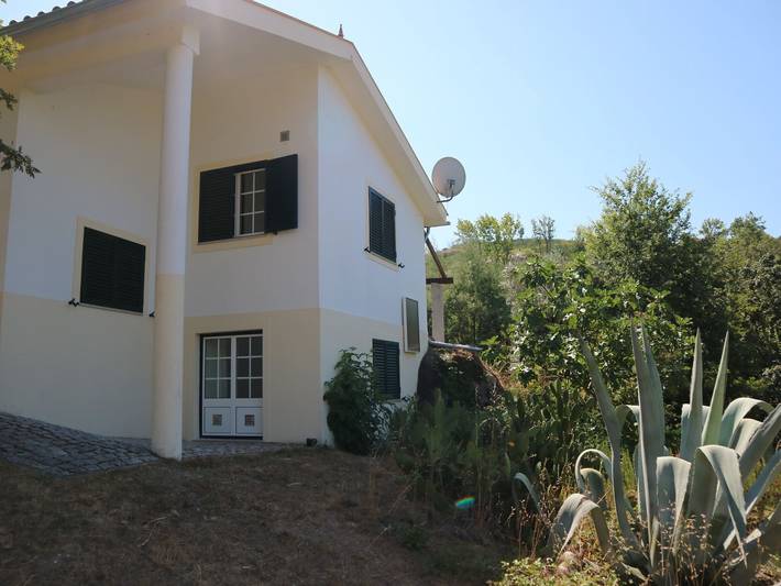 Casa de campo para 2 pessoas, com Jardim e Piscina na Serra da Estrela