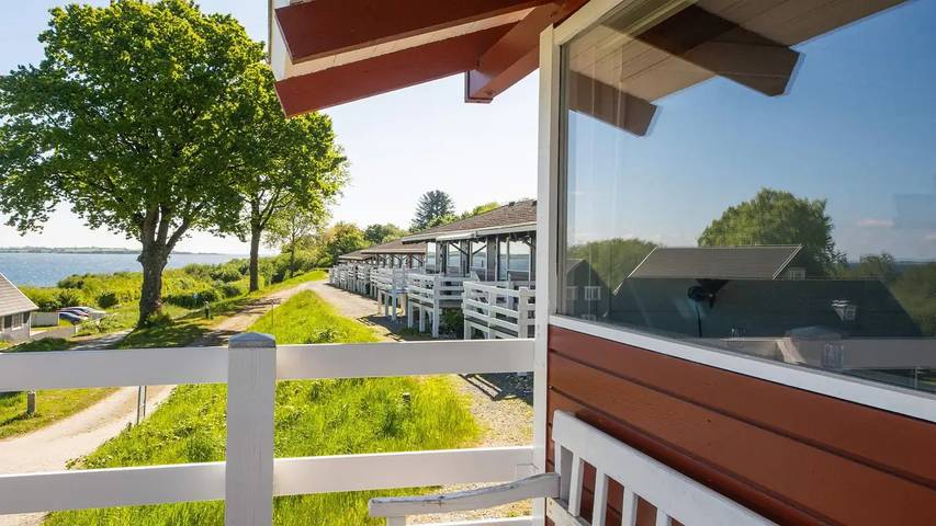 Ferienhaus für 6 Personen, mit Terrasse und Garten sowie Pool in Løjt - 3