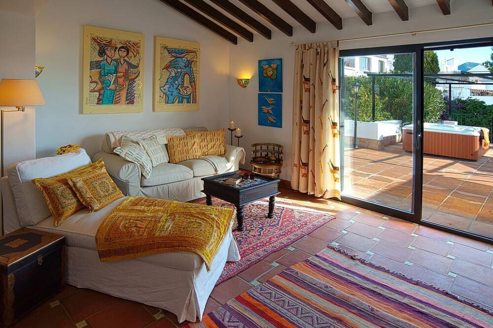 Beautiful village house in the heart of Mijas Pueblo with magnificent sea views. in Mijas, Costa del Sol