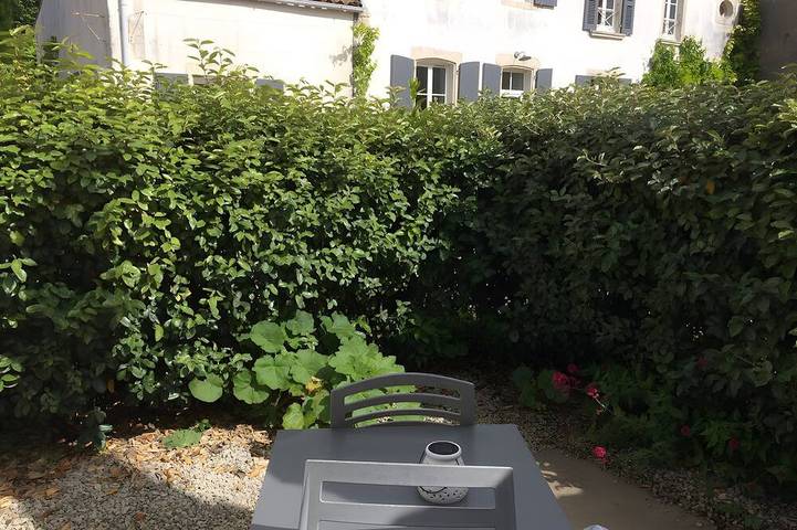 Location de vacances pour 2 personnes, avec jardin à Bourgneuf (Charente-Maritime)