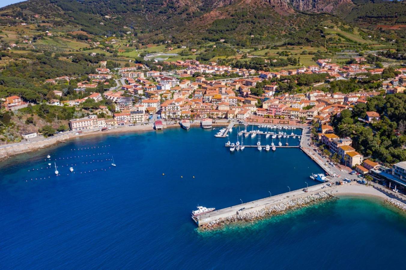 Appartement de vacances entier, Casa Ohana in Porto Azzurro, Ile d'Elbe