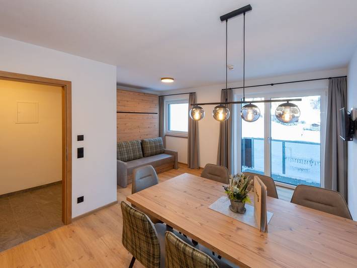 Ganze Wohnung, Ski-in Apartment mit Sauna im Haus in Hinterglemm, Saalbach-Hinterglemm