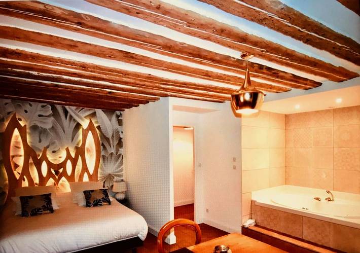 Hôtel pour 2 personnes, avec piscine ainsi que jacuzzi et jardin à Les Planches-près-Arbois - 4