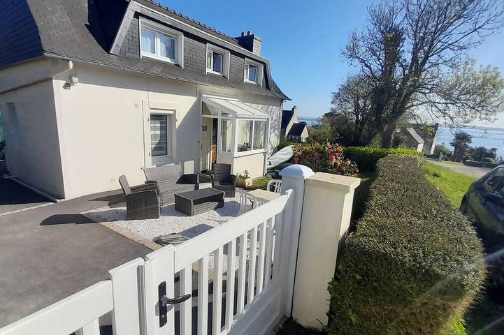 Maison sur Gr34 à 300m de la Plage ! in Roscanvel, Châteaulin und Umgebung