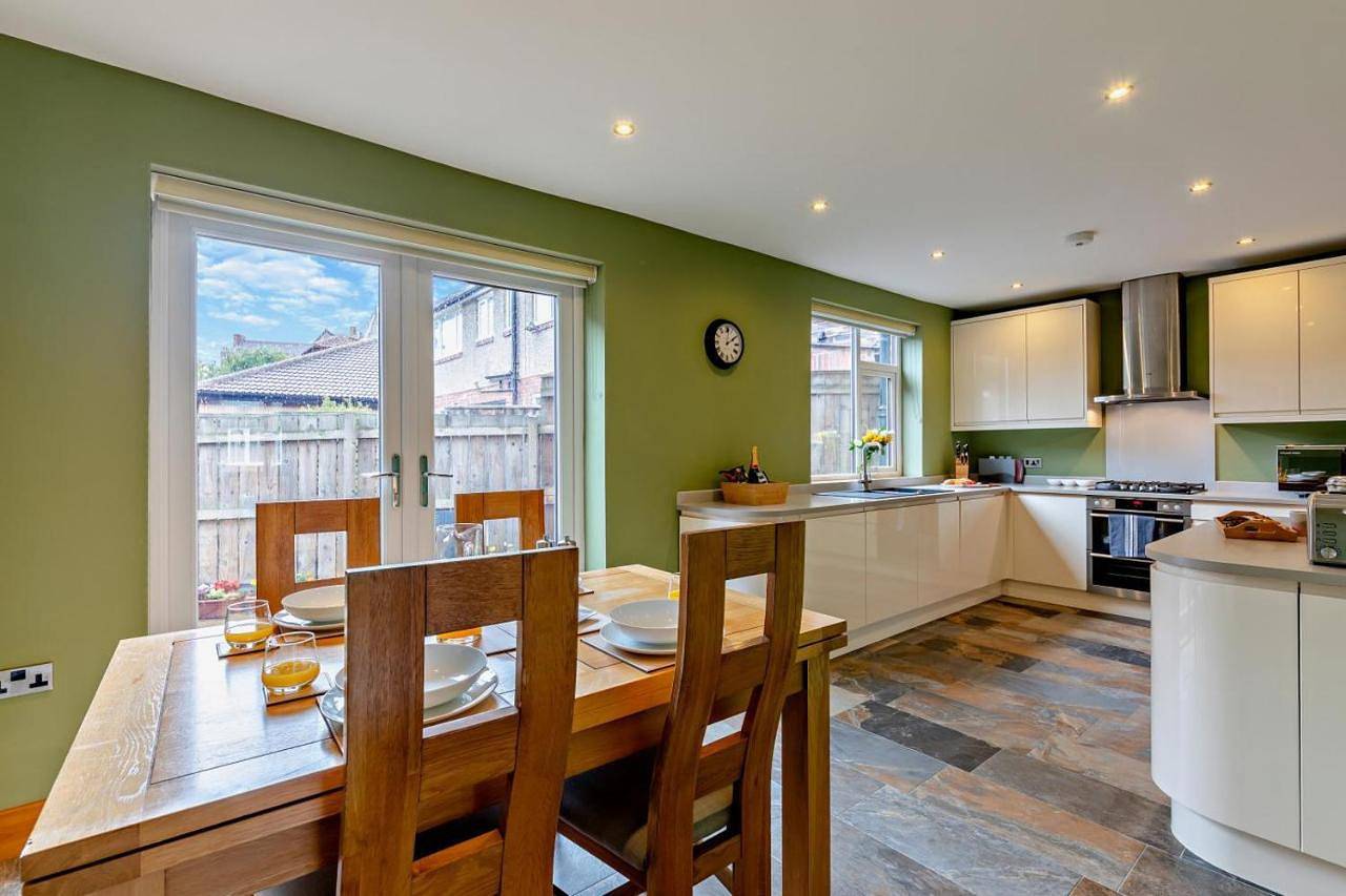 3 Bed in North Shields oc-b29939 in Tynemouth, North Tyneside
