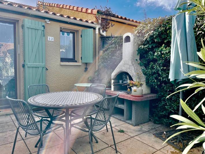 Location de vacances pour 6 personnes, avec jardin et piscine dans La Franqui - 2