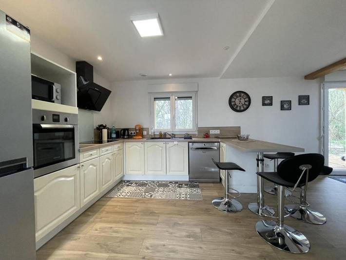 Location de vacances pour 8 personnes, avec terrasse à Lasseube - 3