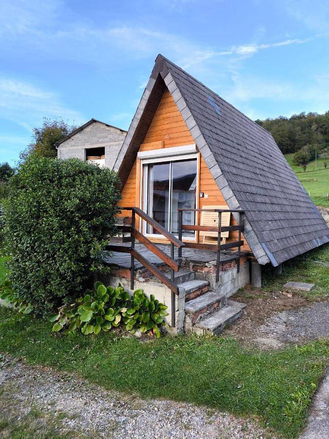 One-Bedroom Chalet in Oust, Parc naturel régional des Pyrénées ariégeoises