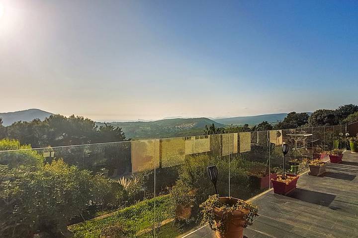 Location de vacances pour 15 personnes, avec jardin ainsi que piscine et terrasse à Le Castellet - 3