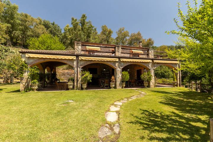 Casa rural para 10 personas, con jardín en Candeleda - 2