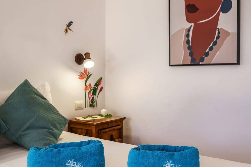 Ganze Wohnung, Appartment Hibisco mit seitlichem Meerblick in Playa los Cancajos (Breña Baja), Breña Baja