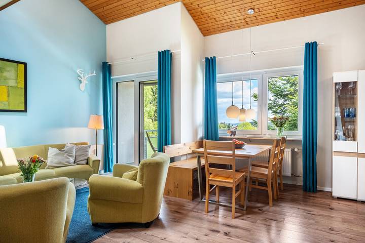 Ferienwohnung für 5 Personen, mit Balkon und Sauna