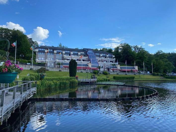 Hôtel pour 2 personnes, avec sauna et jacuzzi ainsi que piscine et terrasse, animaux acceptés dans Thermes de Bagnoles de l'Orne - 2