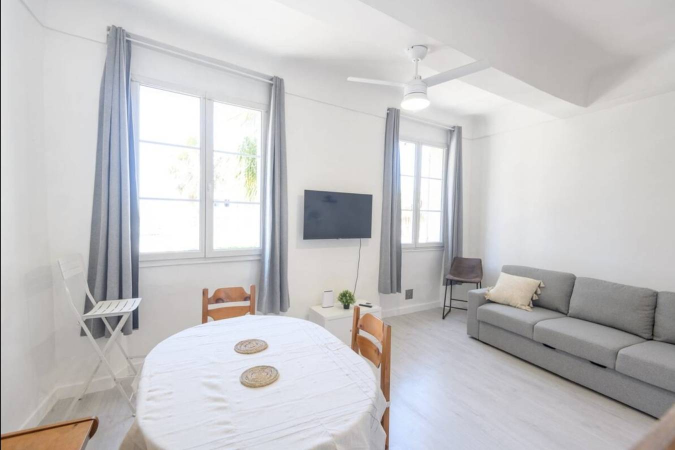 Ganze Wohnung, Bright apartment near the port in Toulon, Toulon Region