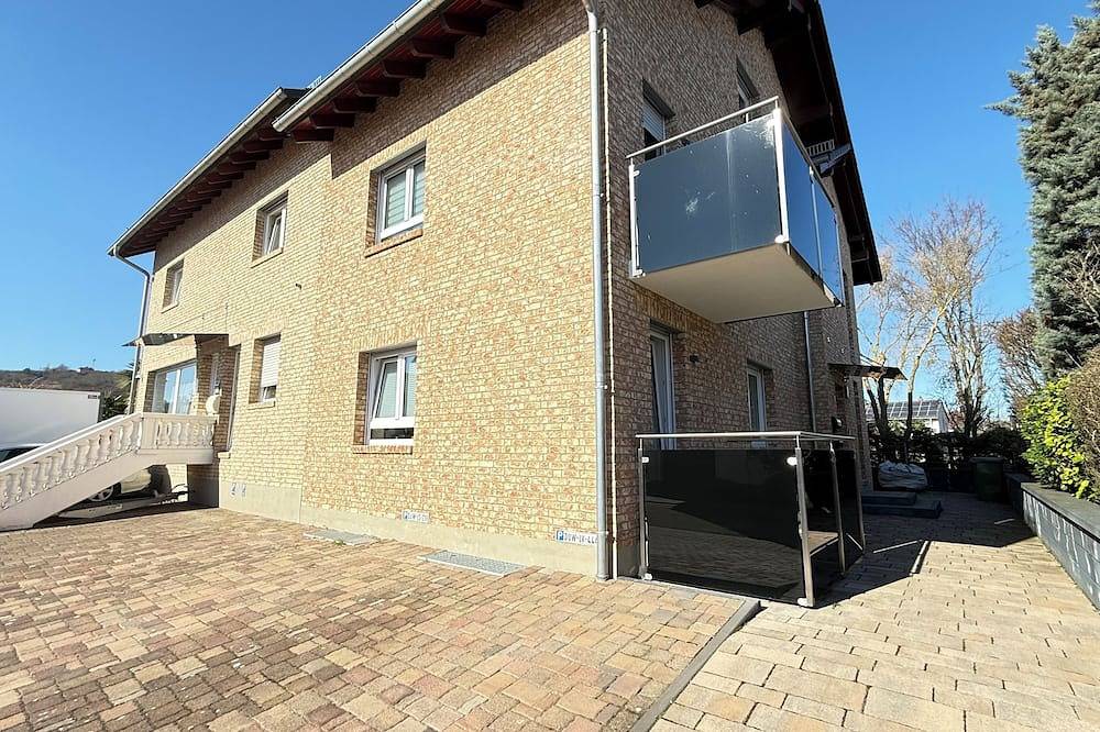 Ganze Wohnung, Ferienwohnung Irina an der Deutschen Weinstrasse🍇 Erholung&Genuss in Grünstadt, Saar-Nahe-Bergland