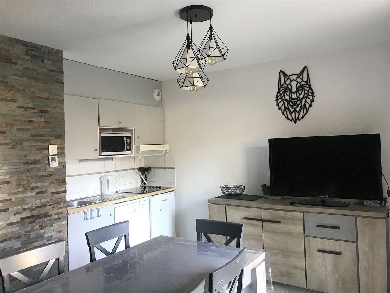 Residencia Les Flocons Du Soleil, chalet dúplex acogedor para 7 personas, piscina y sauna in La Joue du Loup, Dévoluy (comuna)