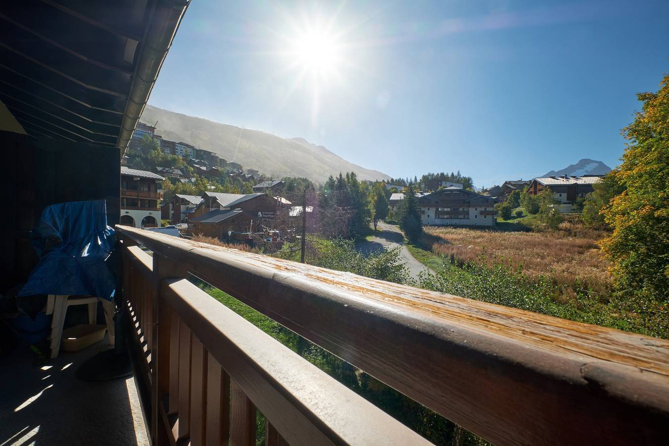 Apartamento entero, Apartamento '2 Alpes - 2-4 personas' con vistas a la montaña, balcón y Wi-Fi in Mont-de-Lans, Les Deux Alpes