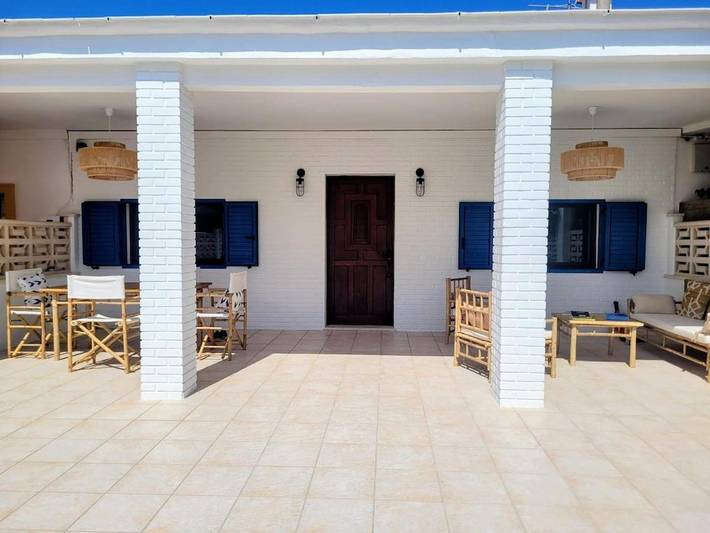 Location de vacances pour 5 personnes, avec vue et terrasse dans Les Deveses