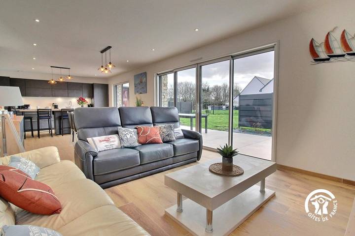 Gîte pour 6 personnes, avec jardin et terrasse dans Penvins - 2