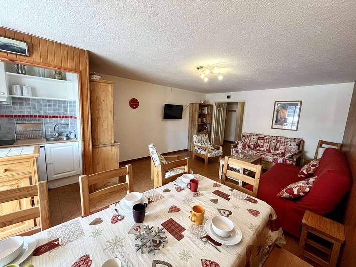 Gîte pour 8 personnes, avec balcon dans Col De Vars Vars Station De Ski - 4