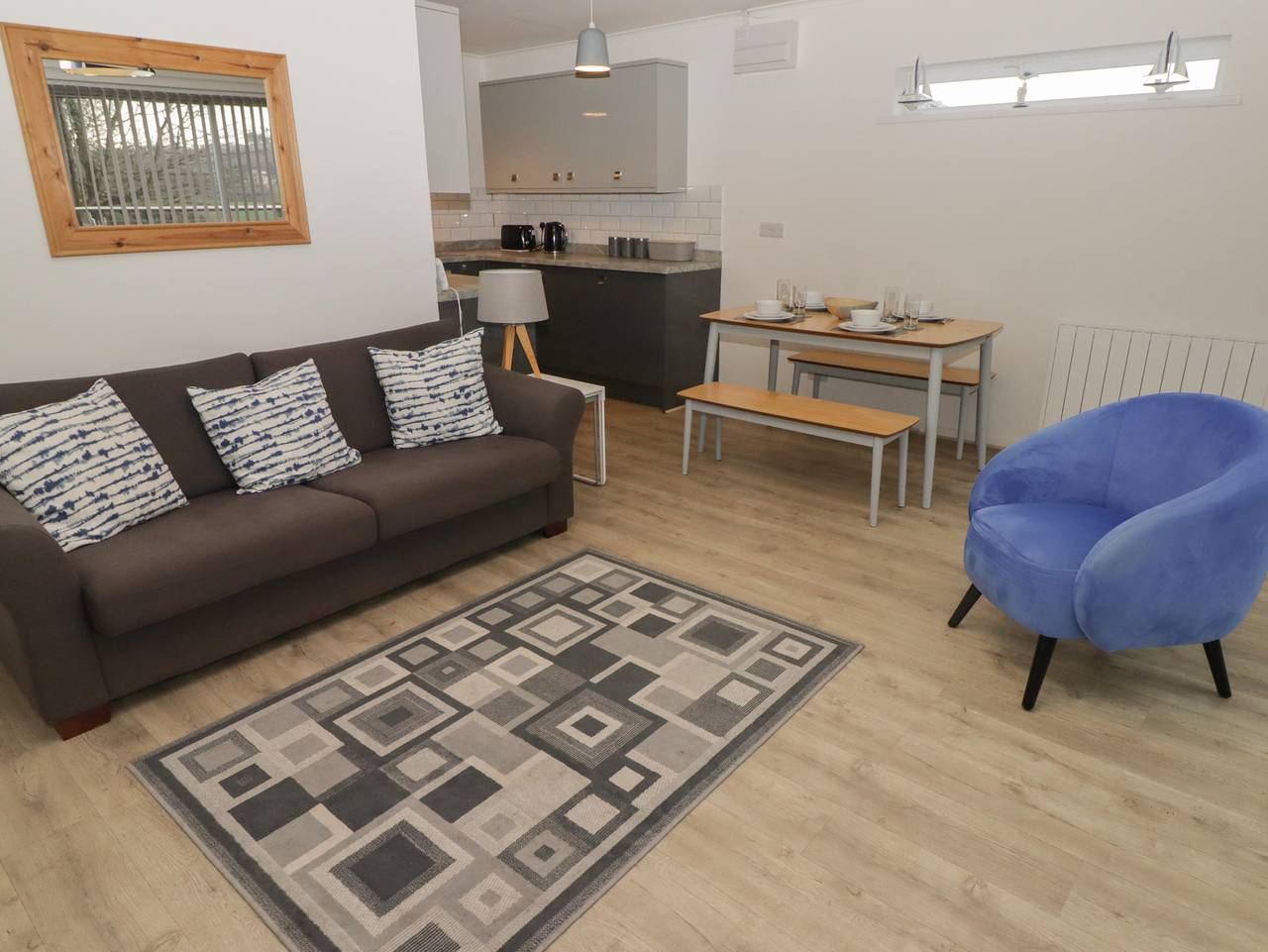 Entire apartment, 19 Coedrath Park in Saundersfoot, Pembrokeshire