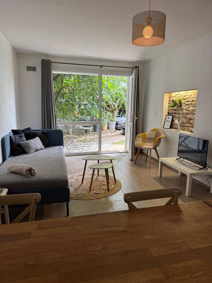 Appartement de vacances pour 3 personnes, avec Terrasse et Jardin dans Vaivre-et-Montoille