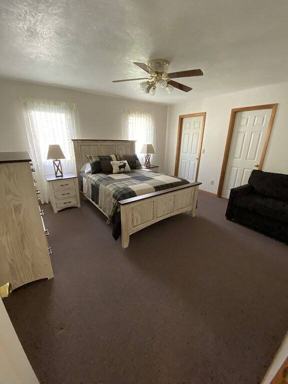 Newly updated Lakefront Houghton Lake home - close to popular sandbar. in Prudenville, Roscommon County