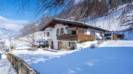 Ferienwohnung für 6 Personen, mit Terrasse und Garten sowie Sauna in Bad Hofgastein
