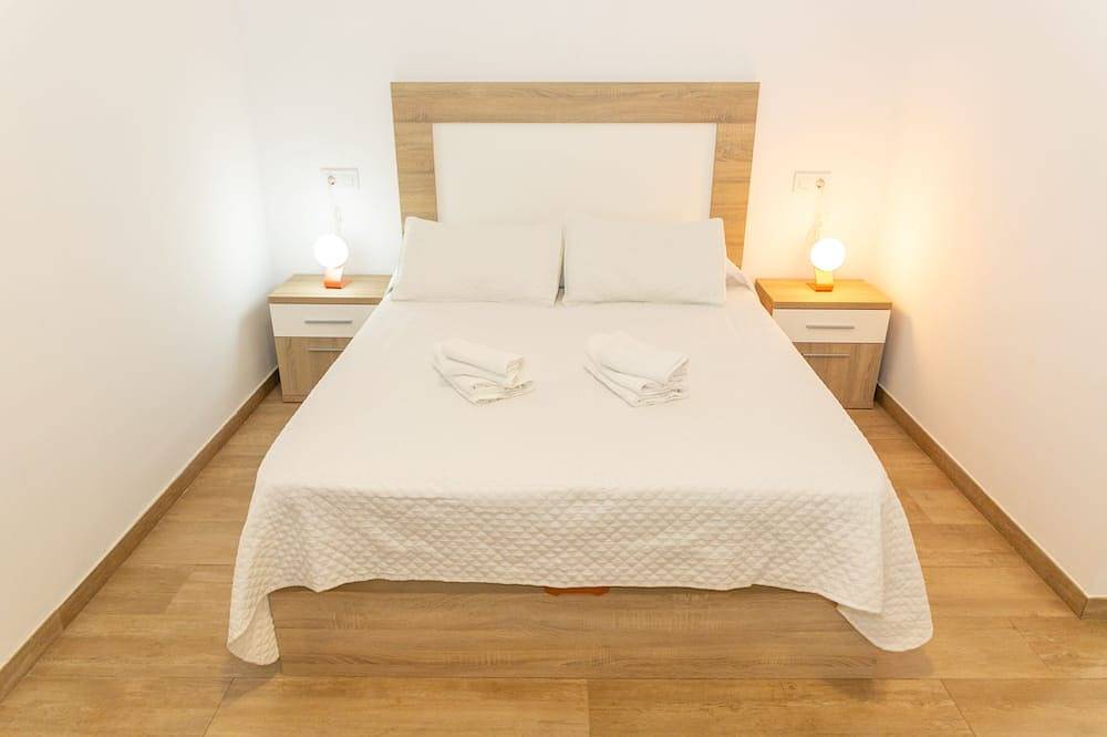 Apartamento entero, Vrbo Property in Playa Barbate, Barbate