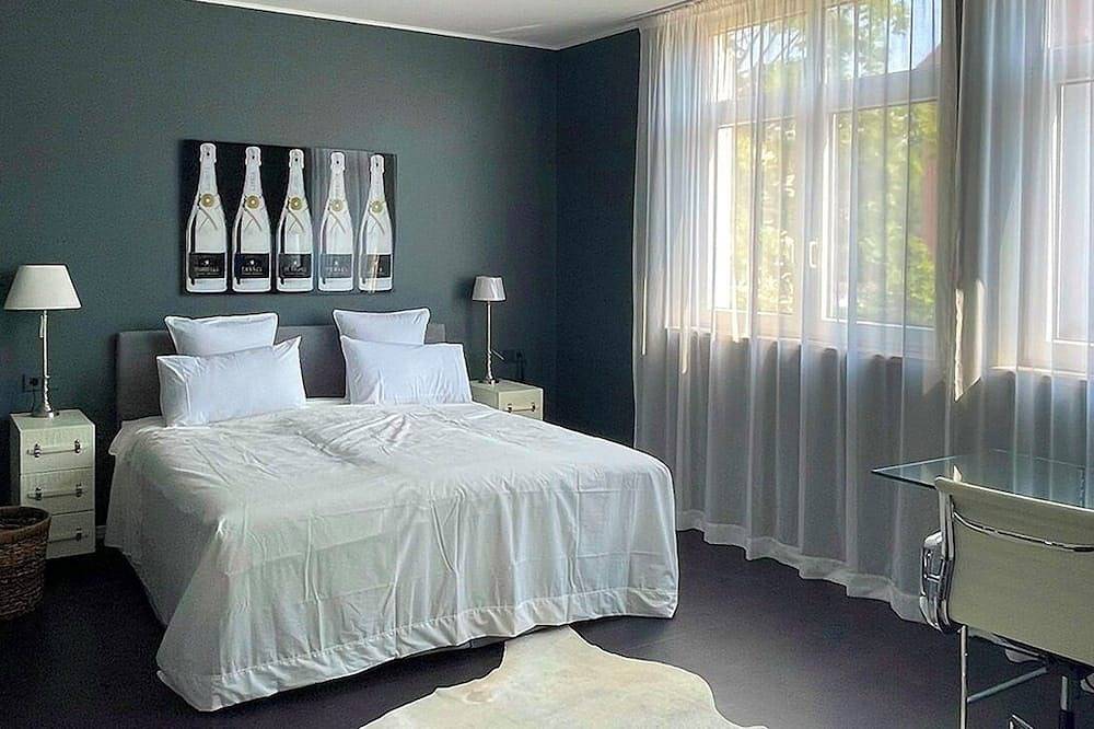 Ganze Wohnung, Inkblue Apartment in Heidenau, Elbsandsteingebirge