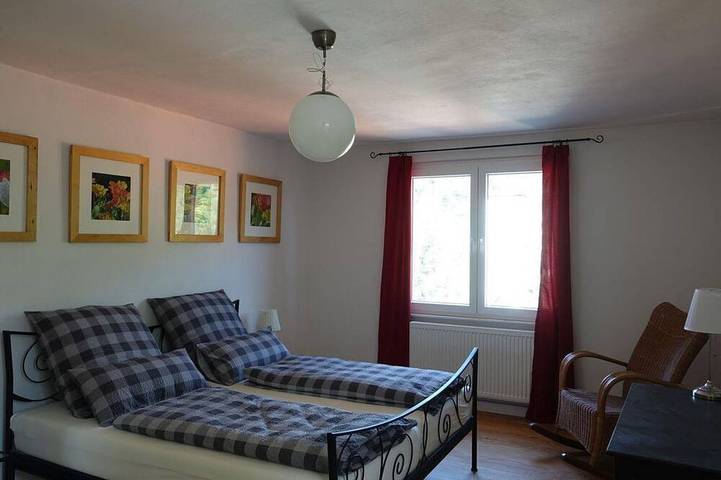 Gîte pour 6 personnes, avec terrasse à Dernbach - 3