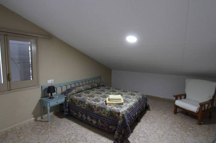 Casa con Piscina Privada, Cerca del Mar, WiFi Gratuito, Aire Opcional, Se Admiten Mascotas in Riumar, Delta del Ebro