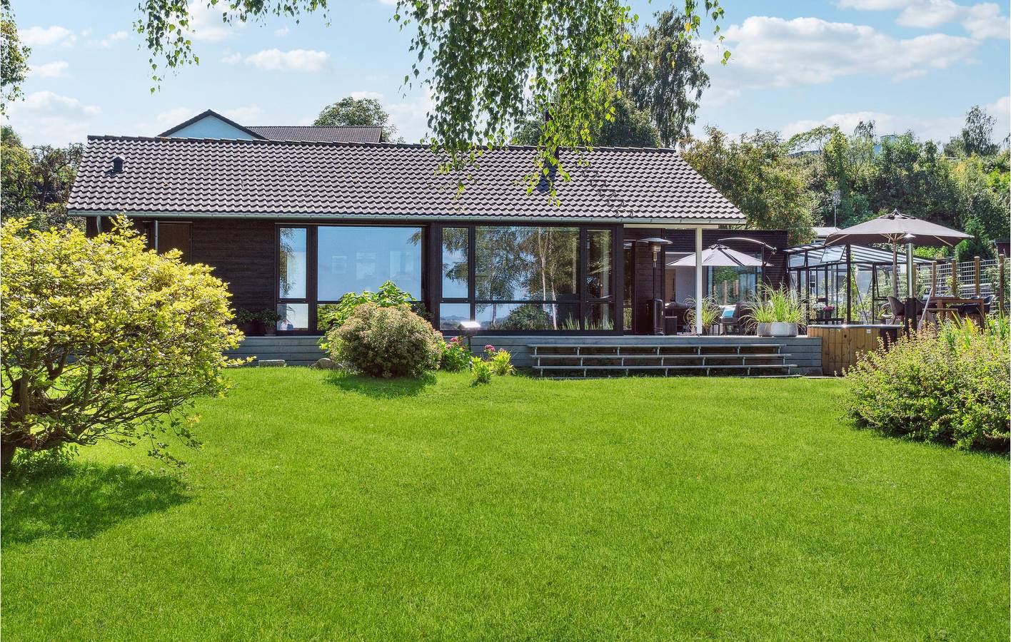 Vacation house for 6 people with terrace in Holbæk, Tuse Næs