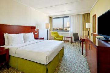 Hotel für 2 Personen, mit Sauna und Terrasse sowie Ausblick in Düsseldorf