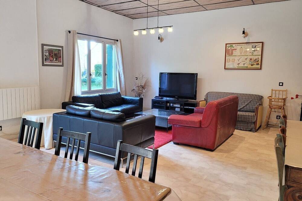 Maison familiale 10 à 12 couchages à 1 heure de Paris in Souppes-sur-Loing, Seine-et-Marne