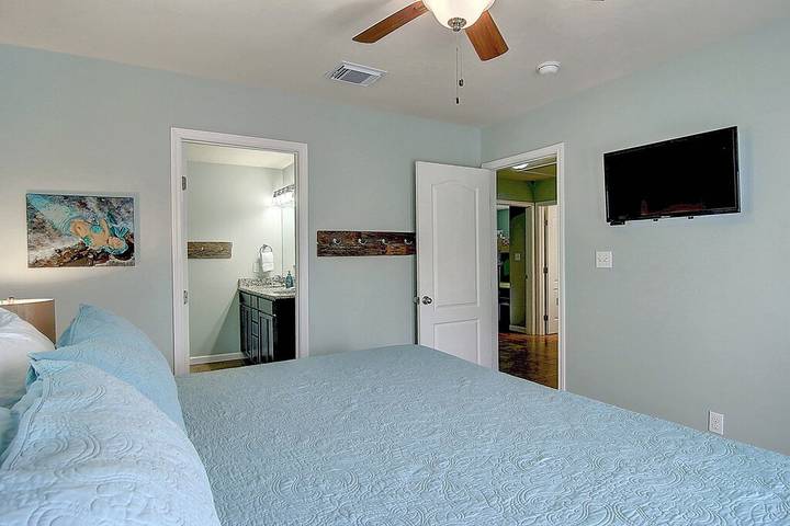 Vacation rental for 10 people, with balcony and hot tub, with pets in Texas Gulf Coast