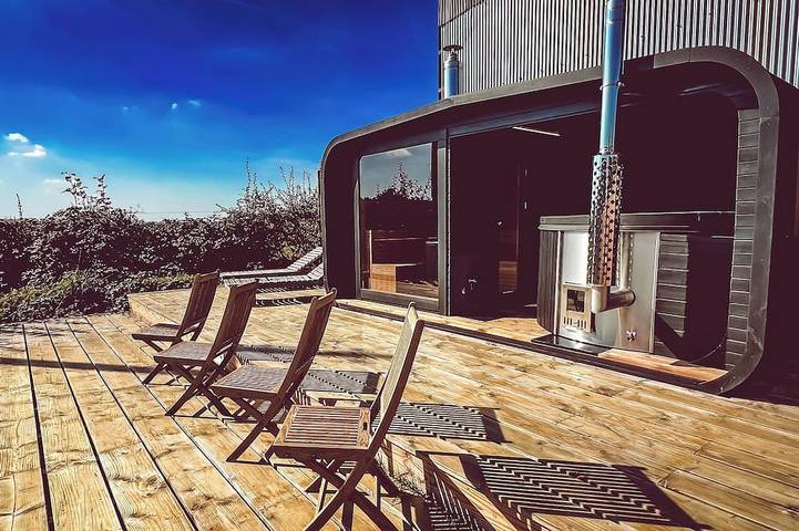 Gîte pour 12 personnes, avec Terrasse et Jardin à Durbuy