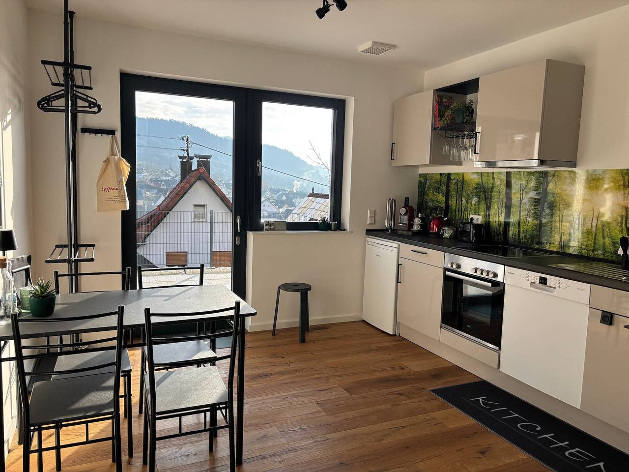 Ganze Wohnung, Ferienwohnung 'Weitblick' mit Bergblick I Natur I Ruhe I Abenteuer in Loffenau, Nordschwarzwald