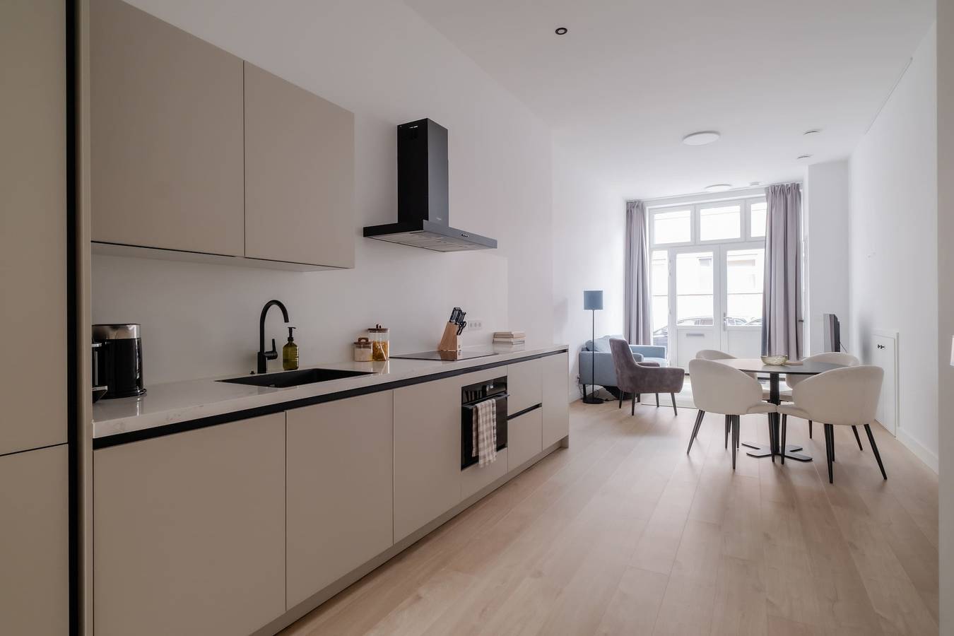 Appartamento intero, Spacious 2Br in heart of schiedam in Schiedam, Olanda Meridionale
