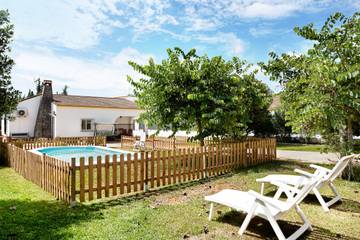 Holiday rental for 8 people, with garden in Conil de la Frontera