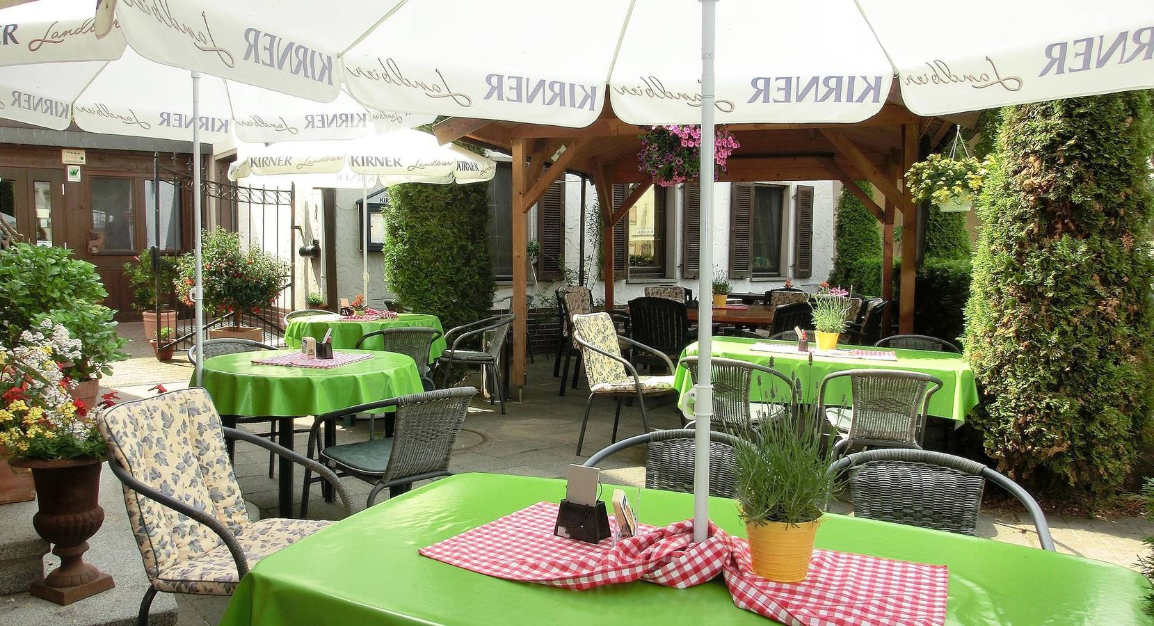 Vierbettzimmer Dusche/Wc (für 2 Erw. u. 2 Kinder) in Idar-Oberstein, Nahetal