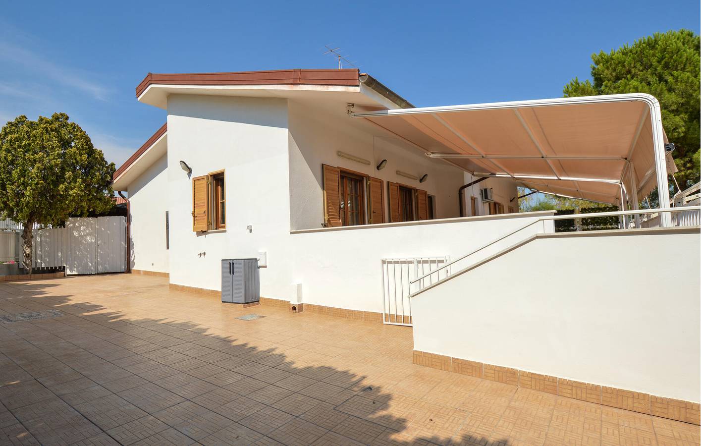 Appartement confortable avec terrasse et WiFi, à 2 km de la plage in Porto Empedocle, Province de Agrigento